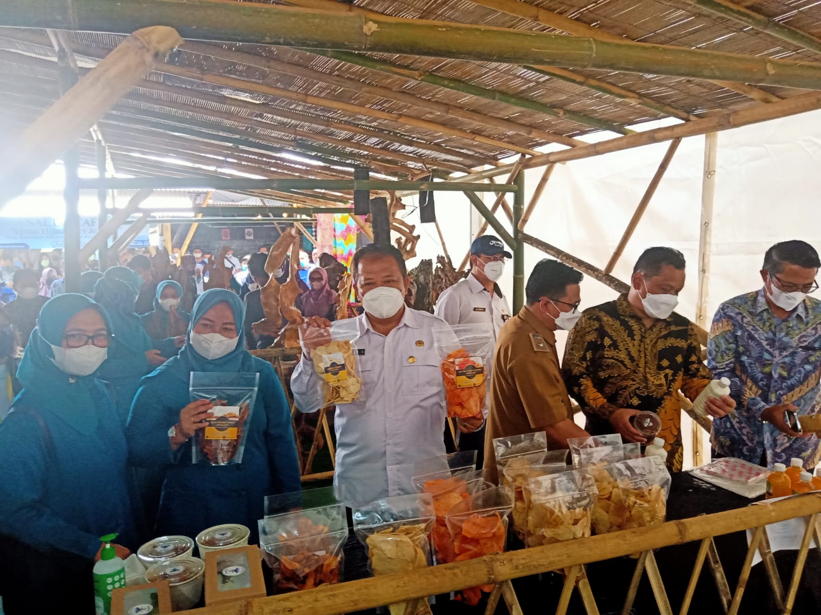 PENCANANGAN DESA DEVISA DI DESA SIDOMULYO KECAMATAN SILO